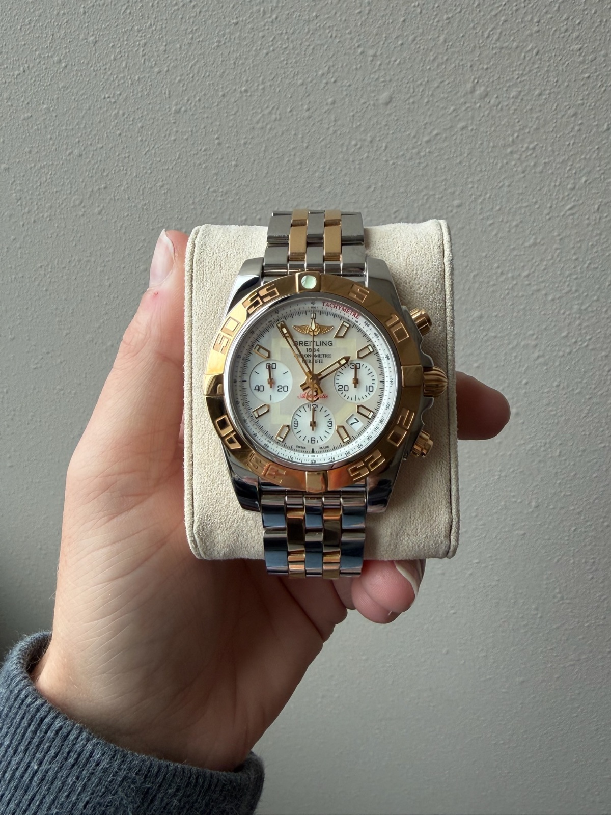 Breitling Chronomat CB0140Y2