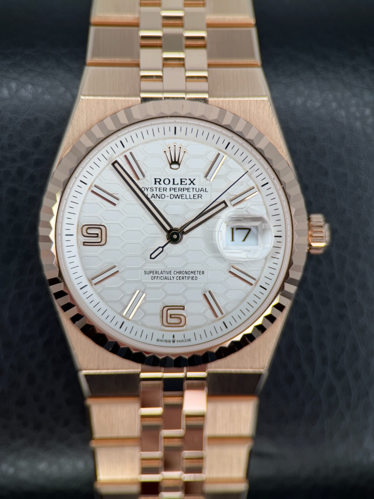 Rolex Land-Dweller 127235